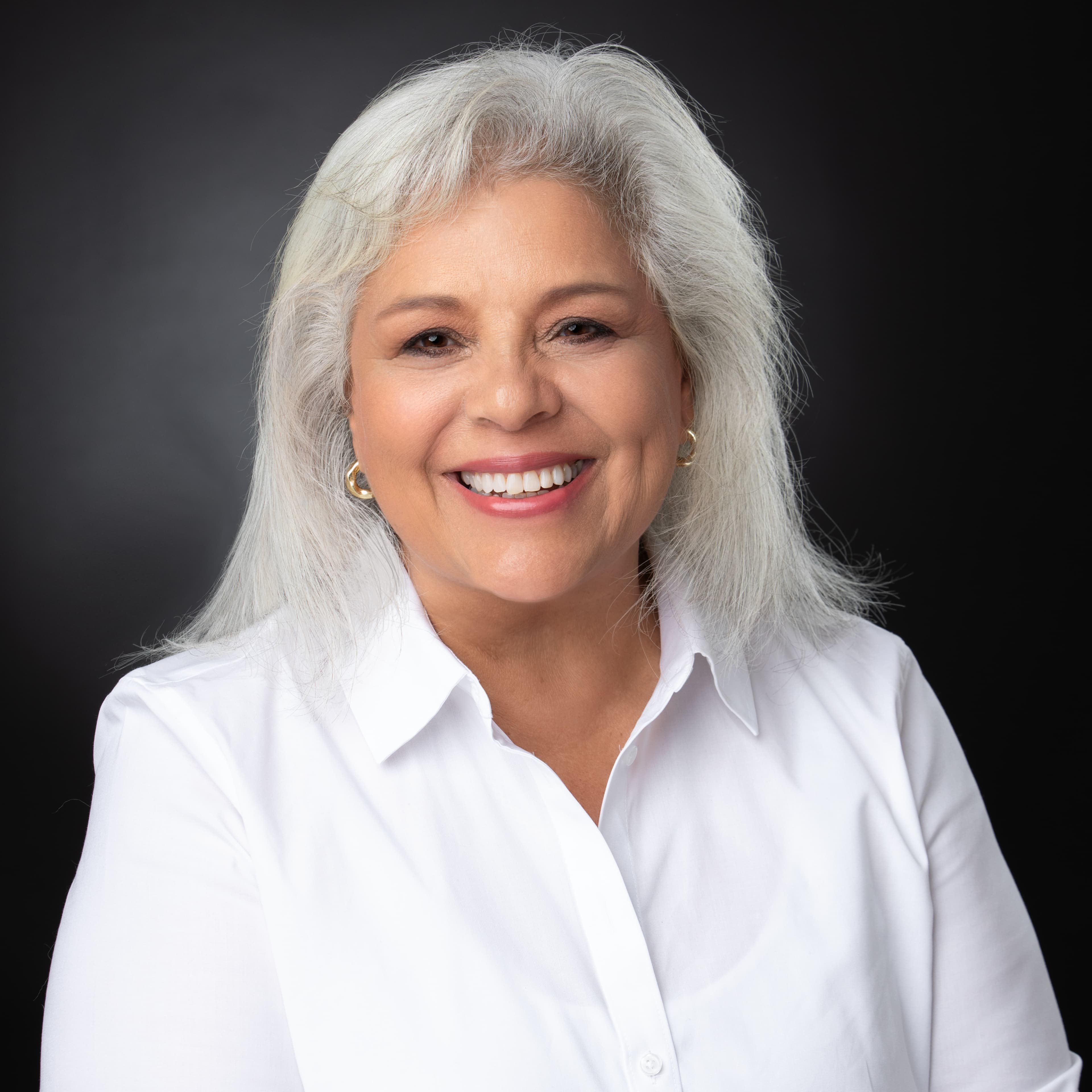 Margarite Cabrera, Bilingual Loan Officer